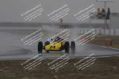 media/Nov-15-2025-CalClub SCCA (Sat) [[7bfa5a7151]]/Qualifying/Qualifying 1/